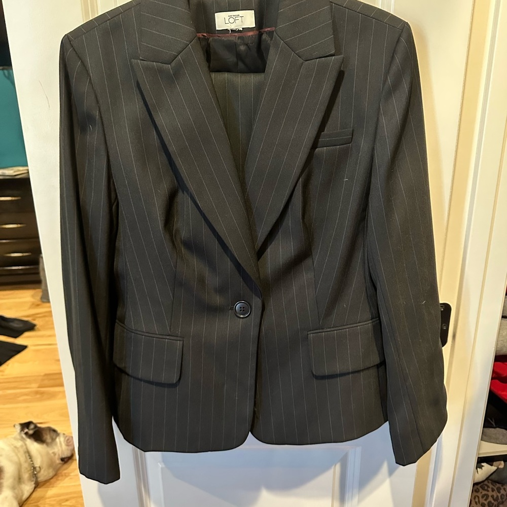 LOFT pinstriped suit with wide-leg, cuffed trousers. Size 10